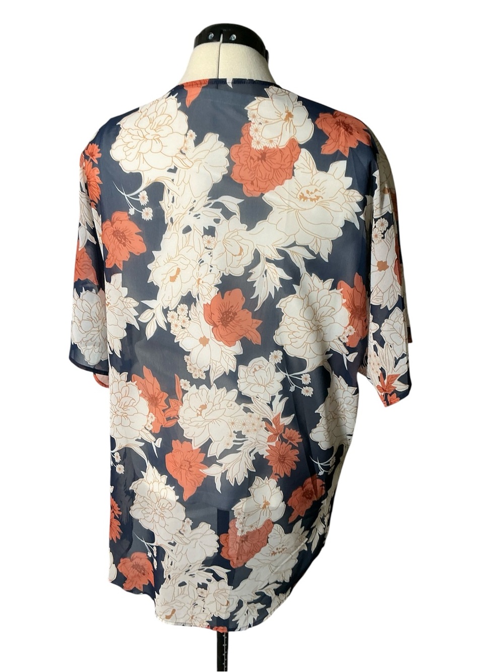 Floral kimono top - Picture 3 of 5